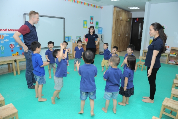 Chương trình IYEC của Hanoi Center Kids
