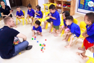 Chương trình học tiếng Anh thông qua trải nghiệm của trường Hanoi Center Kids